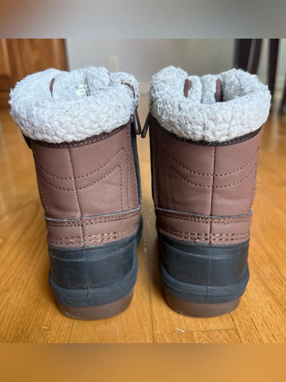 Cat & Jack Toddler snow boots Journey waterproof brown Black Winter Boys Size 8
